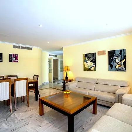 White Pearl Alojamiento Cerca De La Mejor Playa Apartment Marbella
